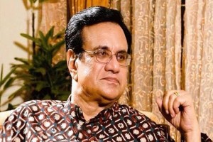 সাংবাদিক আবেদ খানের বিরুদ্ধে গ্রে/প্তা/রি পরোয়ানা জারি